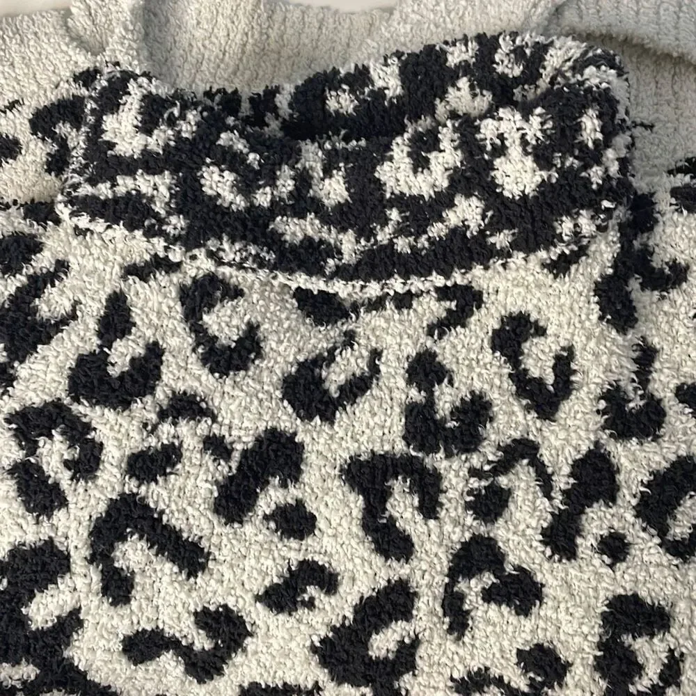 UGG Leopard Print Turtleneck Pullover Sweater Large